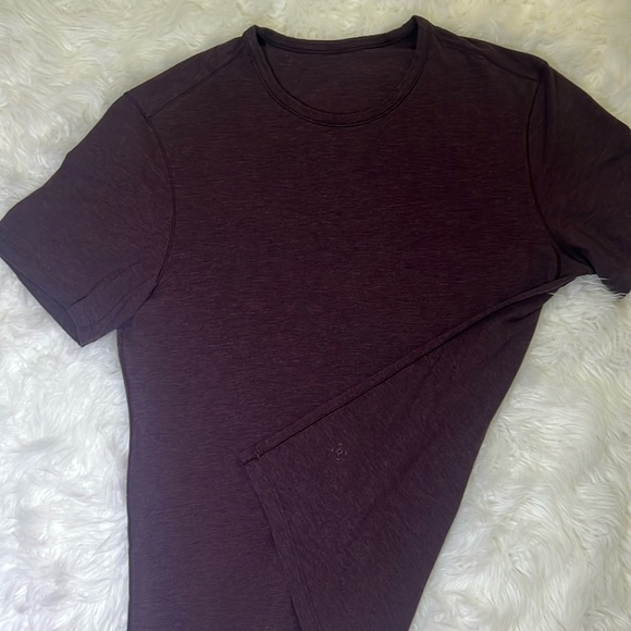 Lululemon Men’s shirt large - Picture 3 of 5